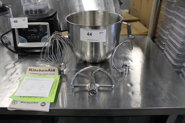 KitchenAid 8 Quart Stainless Steel Mixing Bowl w/ Whisk, Paddle and Dough Hook Attachments.