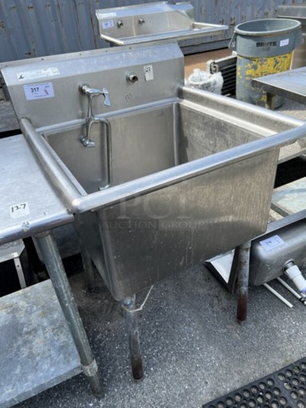 Stainless Steel Commercial Single Bay Sink w/ Faucet and Handles. 29x31x45 - Image 4 of 4