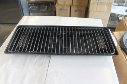 Black Poly Drip Tray w/ Metal Drip Tray Grate.