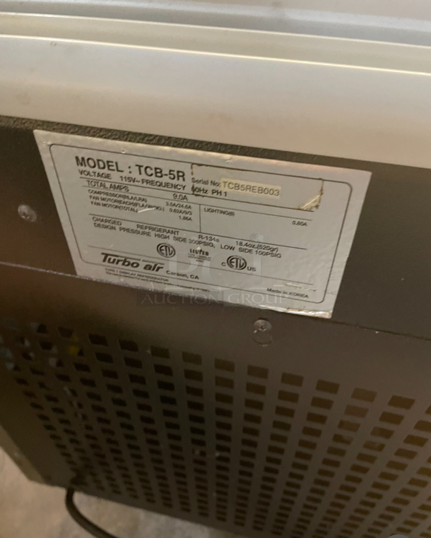 Turbo Air Beautiful Curved Glass Display Case, Half cold half dry. Tested WORKS GREAT. - Image 6 of 6