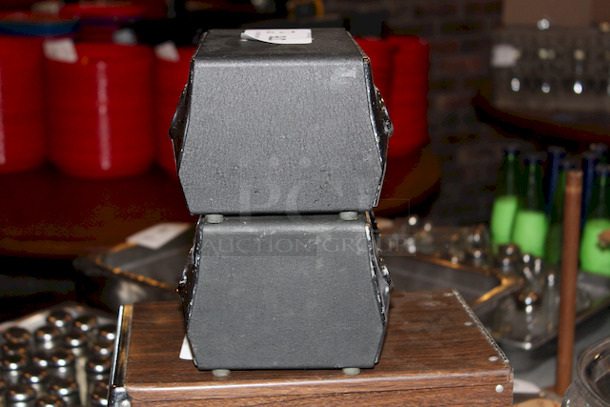 Georgia-Pacific Mini-Mornap Napkin Dispensers.
7-1/4x6-1/4x5
2x Your Bid - Image 2 of 2