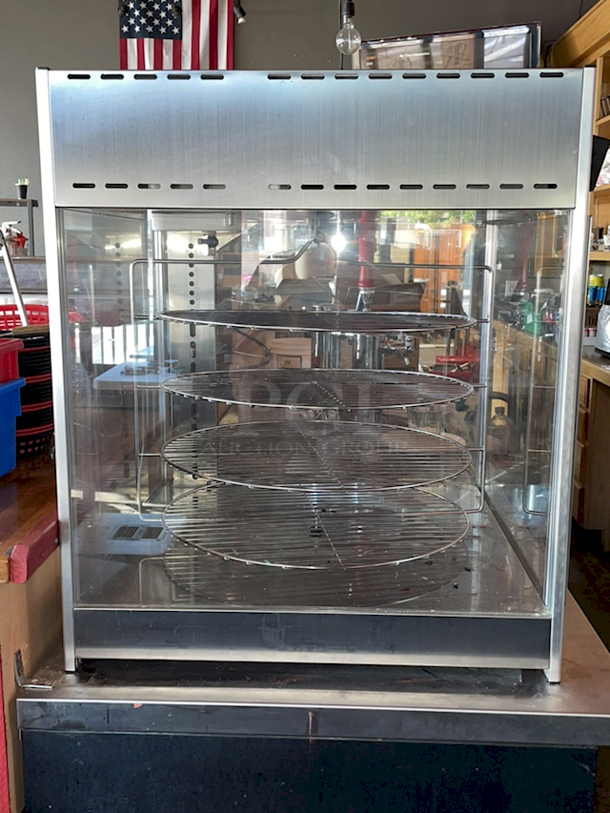 LIKE NEW!! Admiral Craft HDRP-158 Pizza Display Warmer Countertop Full-service - In Outstanding Condition. Rotating 4-tier Rack, Holds (4) 18" Pizzas, Digital Temp Control & Display, Adjustable Temp and Humidity, LED Interior Lighting, 1.7kW, 115/60/1-ph, 14.2 amps 25x24x28 - Image 3 of 7