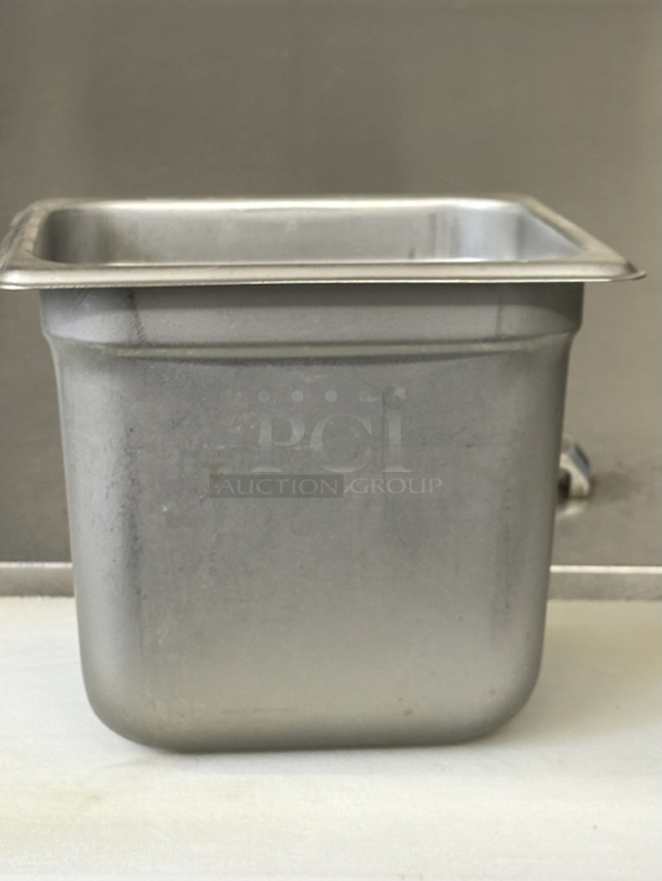 HIGH QUALITY! 1/6 Pans, 6" Deep. 8x Your Bid - Image 3 of 6