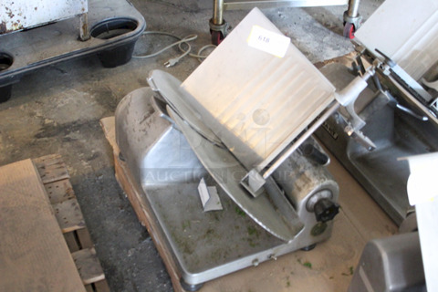Hobart 1612 Deli Slicer, 11-3/4" Blade 26-1/4"W x 24"D x 21-1/4"H, 115v/60hz 