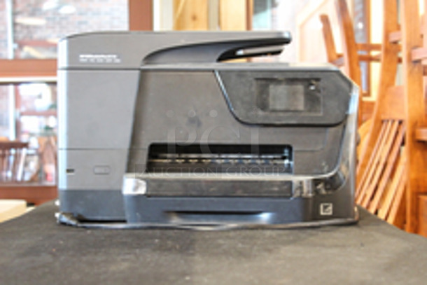 HP Pro 8710 Office Jet Printer, Copier and Scanner - Image 2 of 8