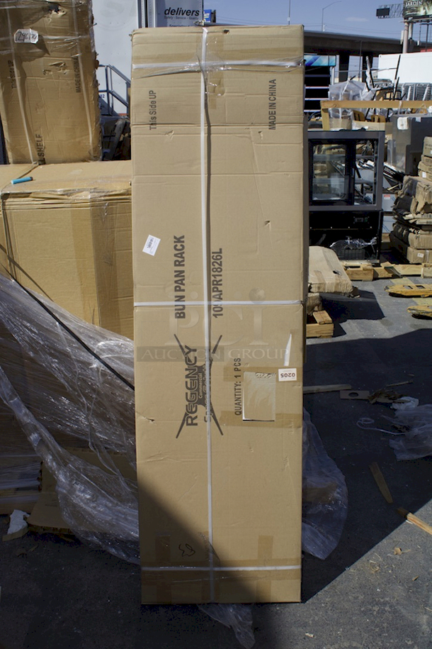BRAND NEW SCRATCH & DENT! Regency 20 Pan Side Load Bun / Sheet Pan Rack - Unassembled. 18x28-1/469-1/4 - Image 2 of 3