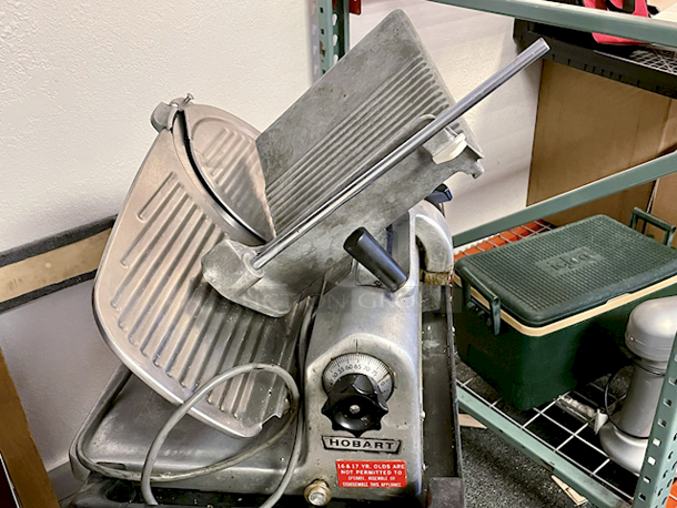 Hobart Deli Slicer MN 195L5 - Image 1 of 5