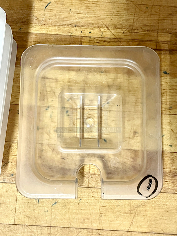 Food Pan Lids: Metal, Plastic, Solid & Slotted. 1/6 Pan & 1/9 Pan Sizes. 15x Your Bid - Image 3 of 8