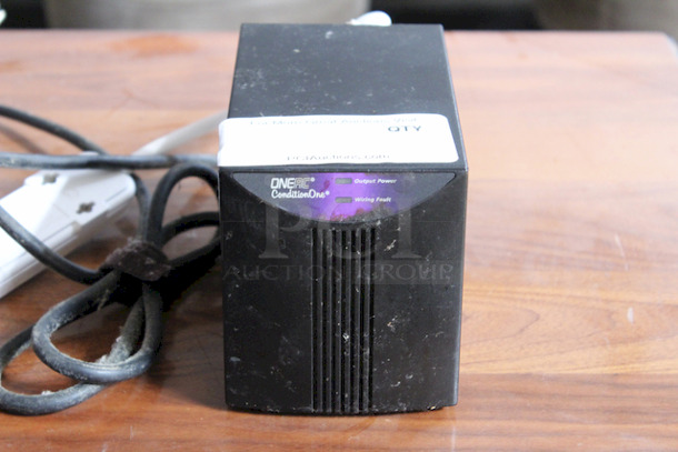 ONEAC Corporation Model PC120AG Battery Back-Up. 120v, 1.1amp, 60hz, 1ph. 