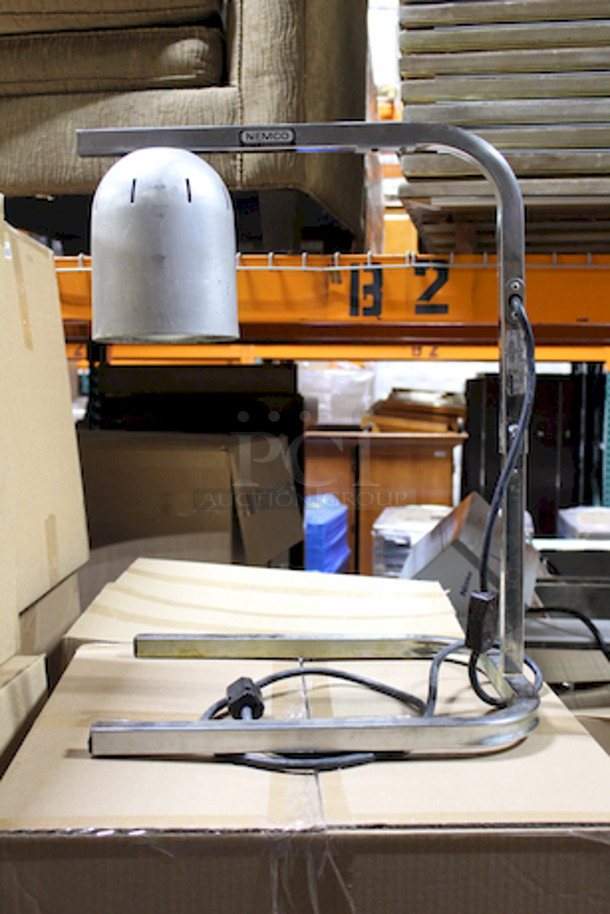 OUTSTANDING! 2 Nemco 6000A Free Standing Infrared Bulb Warmers - Portable Counter Units, w/ Adjustable Arm, Steel/Aluminum 120v 250w 2.1a 60hz. 14" x 19 1/2" x 22". 2x Your Bid - Image 3 of 5