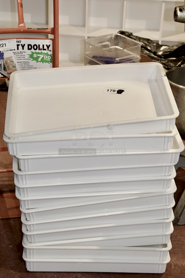 GREAT VALUE! 18" x 26" x 3" White Polycarbonate Pizza Dough Proofing Box. Withstands temperatures from -40 to 210 degrees Fahrenheit. 12x Your Bid - Image 1 of 3
