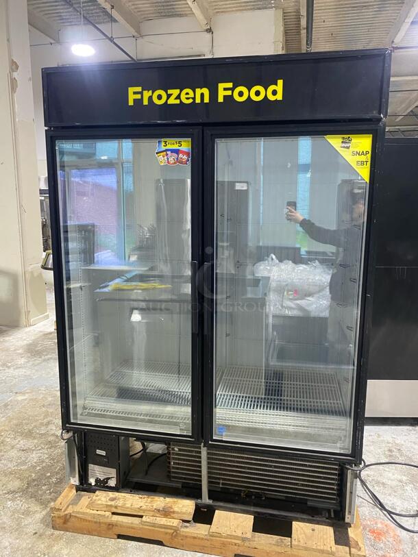 True GDM-49F-LD~TSL01 54 1/8" Black Glass Door Merchandiser Freezer with LED Lighting

 - Image 1 of 6