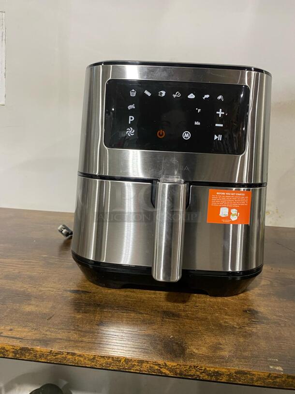 Insignia 5 qt Air fryer  - Image 3 of 4