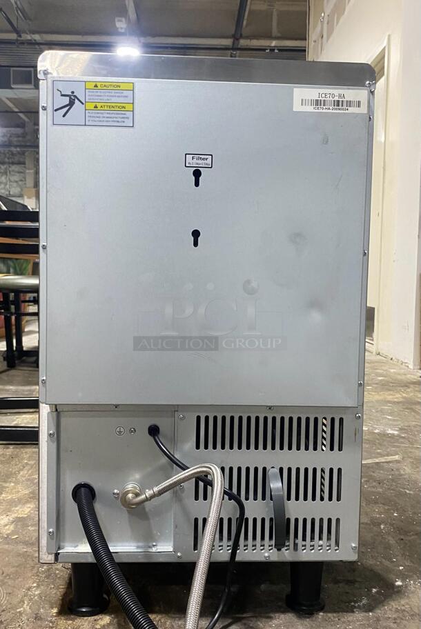 Coldline ICE70 18" Air Cooled 70 lb. Capacity Cube Shape Ice Machine
 - Image 3 of 3