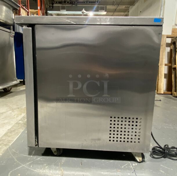 True TUC-48 48" W Undercounter Refrigerator w/ (2) Sections & (2) Doors, 115v
 - Image 4 of 5