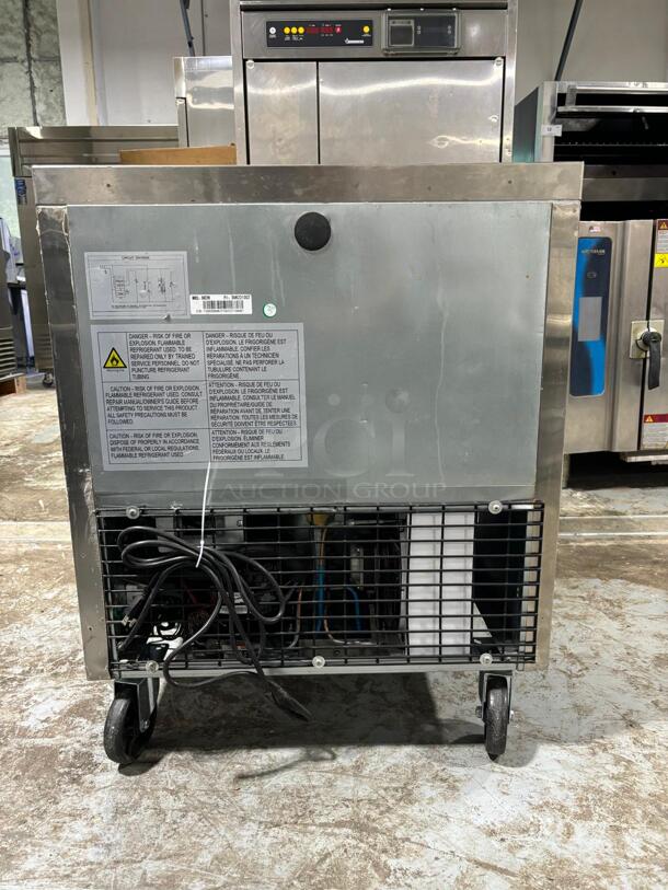 Brand New Scratch & Dent Dukers DUC29R 36" Rear Mounted Self-Contained Refrigeration Digital Temperature Control Undercounter Refrigerator
 - Image 2 of 6