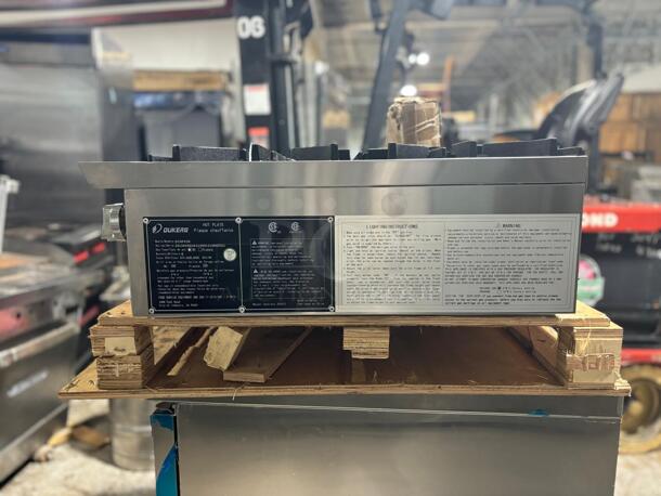 Dukers DCHPA36 36" Countertop Gas Hotplate with (6) Burners, Manual Controls, 168.000 BTU
 - Image 6 of 6