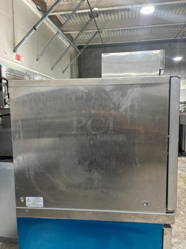 Moffat Turbofan Single Deck Full Size Electric Touch Screen Convection Oven with Steam Injection - 208V, 1 Phase, 5.6 kW


 - Image 2 of 6