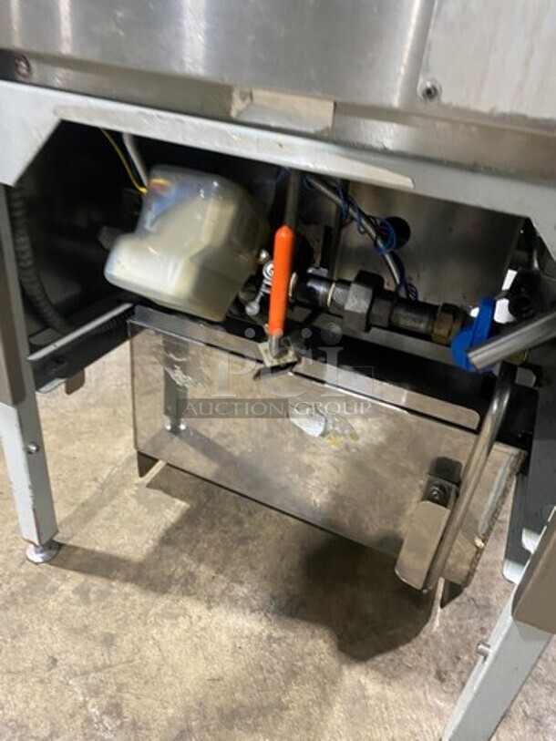 WOW! Broaster Natural Gas Powered Heavy Duty Commercial Pressure Fryer! Smart Touch Screen! With OIl Filter! Model 1800GH Serial 86035! On Casters!  - Image 6 of 11