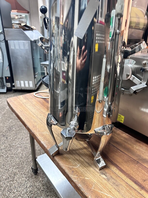 Commercial Stainless Steel Cold or Hot Beverage Dispenser NSF - Image 4 of 9