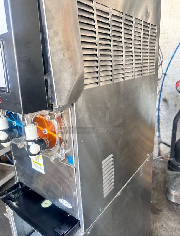 Cornelius Viper 2 Frozen Drink Machine 2 Flavors, 230v Tested and Working - Image 8 of 10