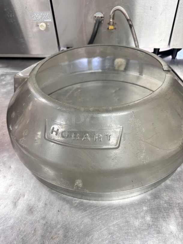 Hobart SPLASH-LEX060 Classic / Legacy Lexan Splash Cover for 60 Qt. Bowls - Image 2 of 8