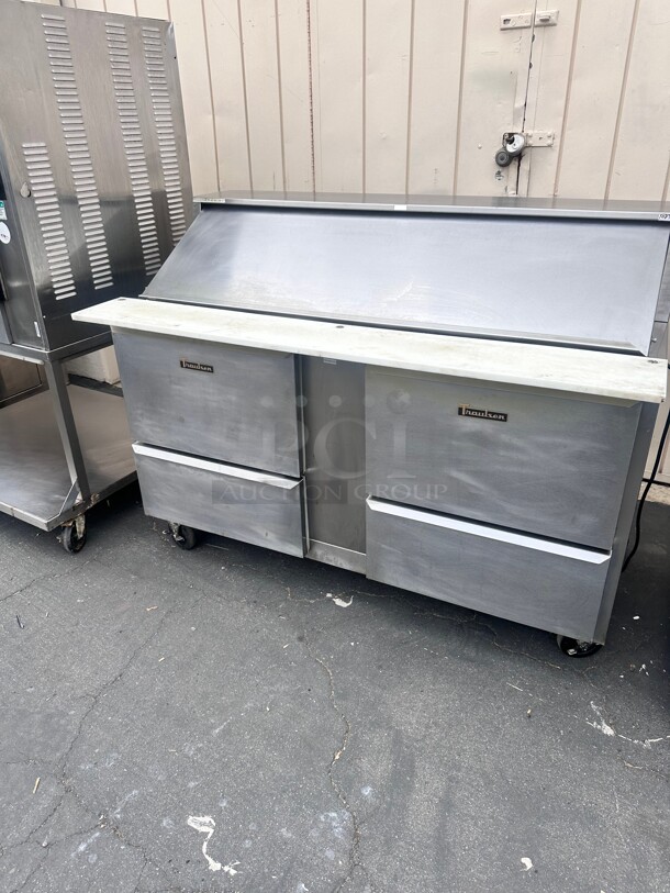 Traulsen UPT6024-DD 60 inch Sandwich/ Salad Prep Table w/ Refrigerated Base, 115v Working - Image 4 of 9