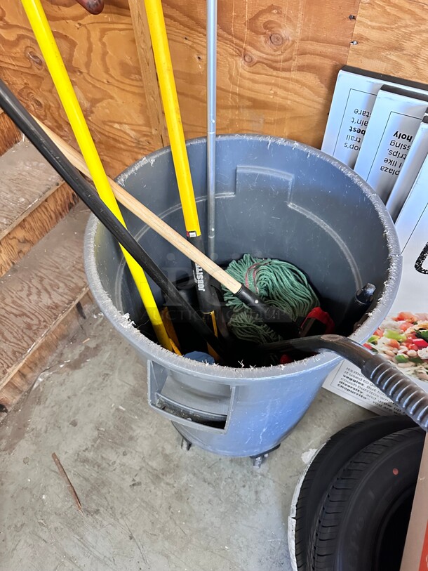 One Lot Gray Trash Container with Cleaning Supplies  - Image 5 of 5