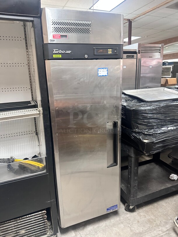 Excellent Condition Turbo Air M3F19-1-N 25" One Section Reach In Freezer,  115v Tested and Working! - Image 1 of 5