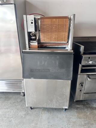 Ice-O-Matic ICE0400HA - Ice Machine Cuber Head - Air Cooled, 505 lbs. Production 115 Volt 