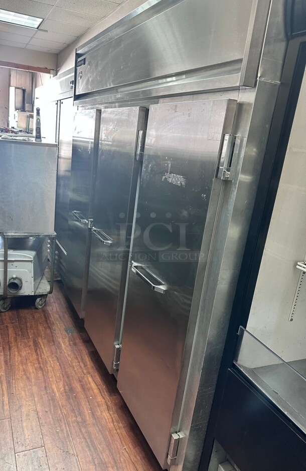 Certified Working Continual Three Door Freezer 220 Volt - Image 4 of 8