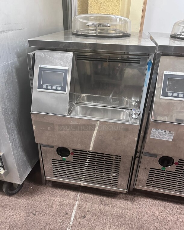 Late Model Florntia SL1 Churning Batch Freezer Gelato Machine w/ (1) 15 QT, 220v Working - Image 3 of 8