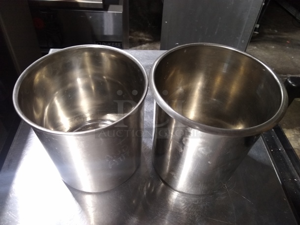 Tablecraft 7X7 Round Brushed Stainless Steel Utensil Holder 

 - Image 1 of 2