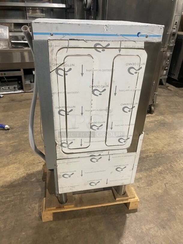 SCRATCH-N-DENT! LATE MODEL! Fagor Commercial Undercounter Dishwasher! All Stainless Steel! Model: FI72W SN: 1102000163 208/220/240V 60HZ 3 Phase - Image 2 of 10