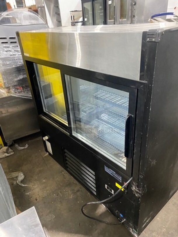 Fogel 2018 Refrigerated Deli Display Case Merchandiser!  Model Mirage 4-DC-US Serial 1809103830! 115V/60Hz/1 Phase - Image 4 of 8