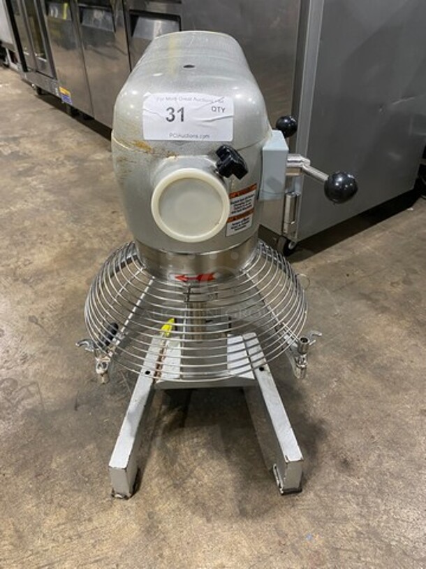 Hebvest Commercial 30Qt Planetary Mixer! With Bowl Guard! Model: SM30HD SN: C041801023UM30M1 120V 60HZ 1 Phase - Image 1 of 10
