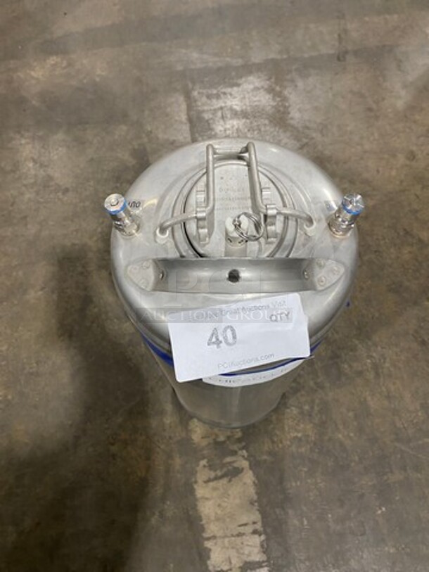 Carbon Dioxide Tank! NOT AVAILABLE FOR SHIPPING! - Image 2 of 3