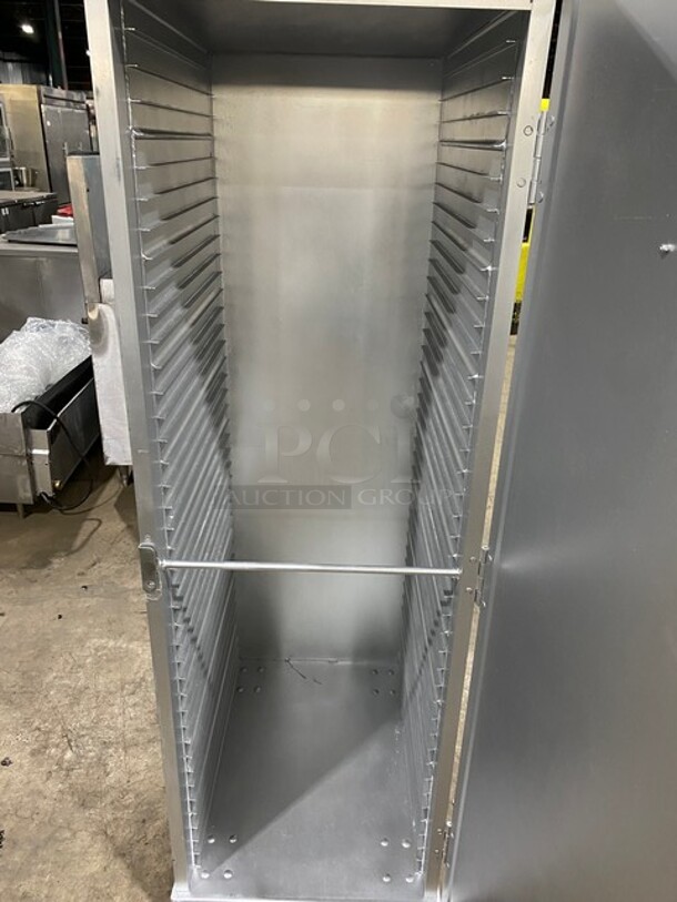 WOW! 40 Pan End Load Enclosed Bun/Sheet Pan Rack! On Commercial Casters! - Image 5 of 6