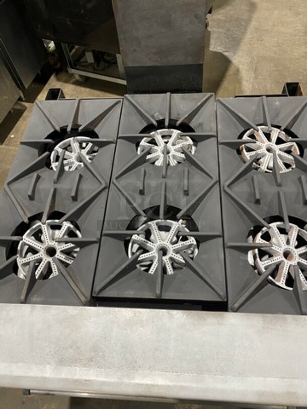 Wolf Commerical Natural Gas Powered 6 Burner Stove! With Convection Oven Underneath! All Stainless Steel! On Casters! - Image 11 of 11
