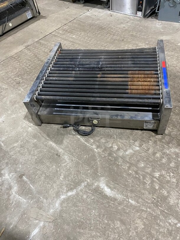 Nice! APW Wyott  Stainless Steel Commercial Countertop Hot Dog Roller! Model HRS-75 5T  Serial 81796170621 - Image 3 of 8