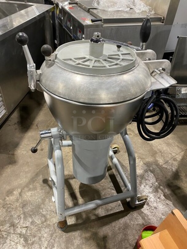 Hobart Commercial Floor Style Vertical Cutter Mixer! Model VCM40 Serial 2734683! 208V 3Phase! - Image 3 of 10