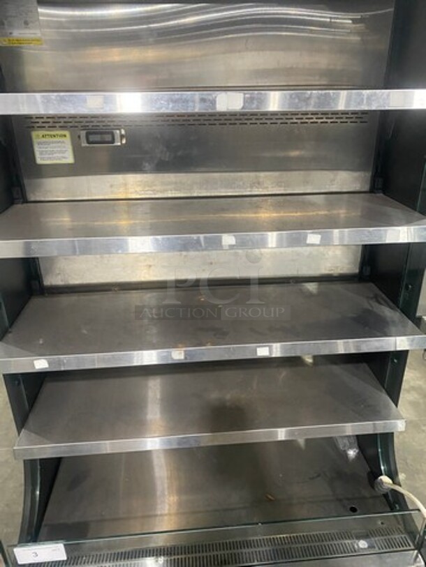 Turbo Air Commercial Refrigerated Open Grab-N-Go Case Merchandiser! With Clear Sides! Stainless Steel Body! Model: TOM40B SN: TOM40B4042 120V 60HZ 1 Phase - Image 5 of 9