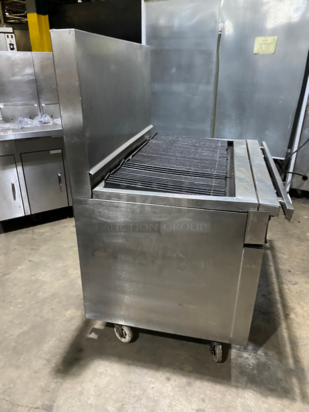 WOW! Jade Range Natural Gas Powered Char Broiler Grill! With Underneath Shelf Storage! With Raised Back Splash! All Stainless Steel! On Casters! - Image 4 of 9