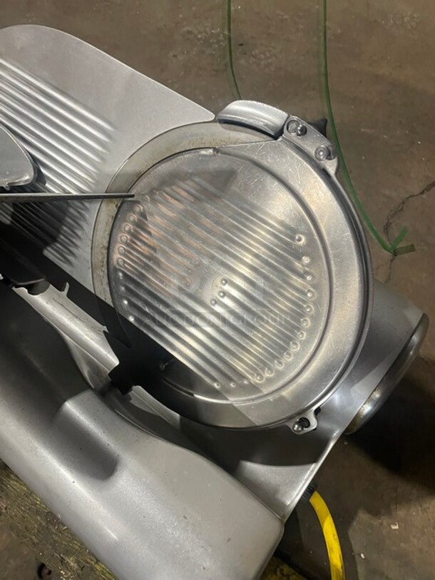 Hobart Commercial Countertop Heavy Duty Meat Slicer! All Stainless Steel! Model 8064 Serial 1322705! 230V 1Phase! - Image 6 of 8