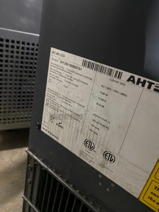 Great! AHT Commercial Refrigerated Open Grab-N-Go Display Case! With Front Cover! Working When Removed!  Model: ACWLED SN: 20125900000701 120V 60HZ 1 Phase - Image 5 of 8