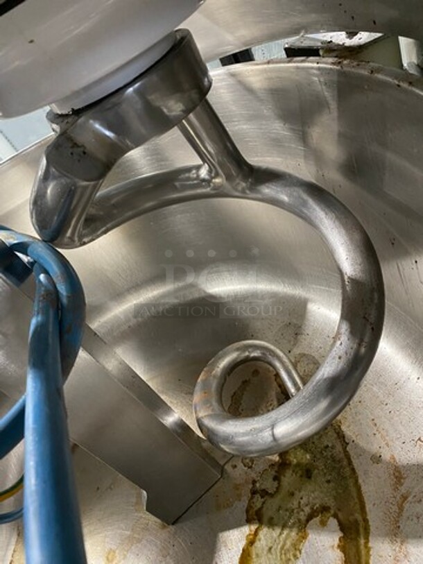 GREAT! Excalibur Commercial Floor Style Spiral Mixer! With Bowl Guard And Mixing Bowl! With Spiral Hook Attachment! Model: 200A SN: 970268 208V 3 Phase - Image 5 of 10
