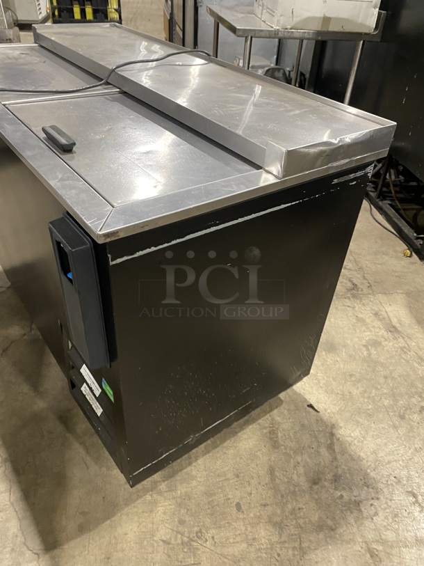Fogel Two Top Sliding Door Beer Bottle Cooler! MODEL: BC-50DBST SN:203100019 115V 1 PH!  - Image 4 of 7