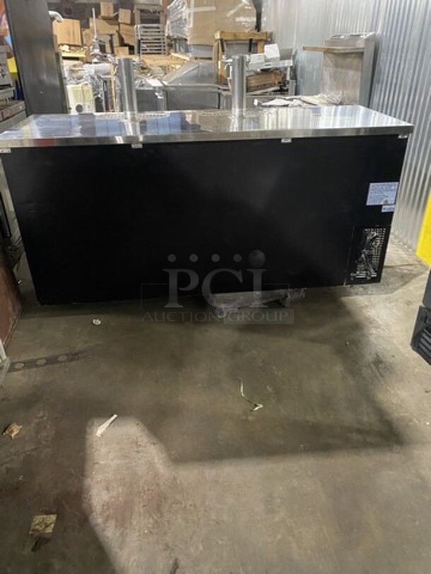 LATE MODEL! Avantco 3 Door Refrigerated 4 Tap Beer Kegerator! Model 178UDD378 Serial 913343001! 115V 1 Phase!  - Image 3 of 12