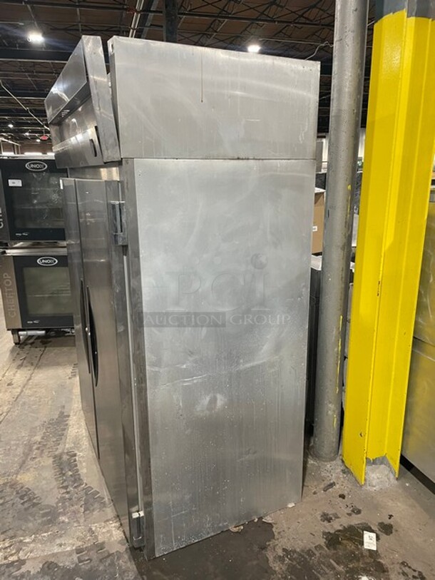 Victory Commercial 2 Door Refrigerator! With Left Side Built In Sheet Pan Racks! All Stainless Steel! With Poly Coated Racks! 115V 1 Phase! Model: VR-2 SN: M0392015! - Image 2 of 10