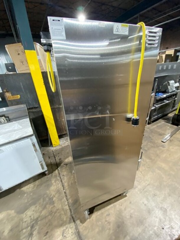Cres Cor Commercial Electric Powered Split Door Roast-N-Hold Oven! All Stainless Steel! On Casters! Model: RO151FUA12DE4803Z SN: JBIJ0005151622 480V 60HZ 3 Phase - Image 4 of 9